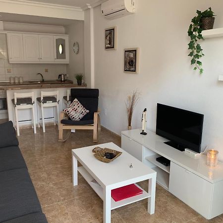 Stunning Apartment - Playamarina 2 Cabo Roig Dehesa de Campoamor  ภายนอก รูปภาพ