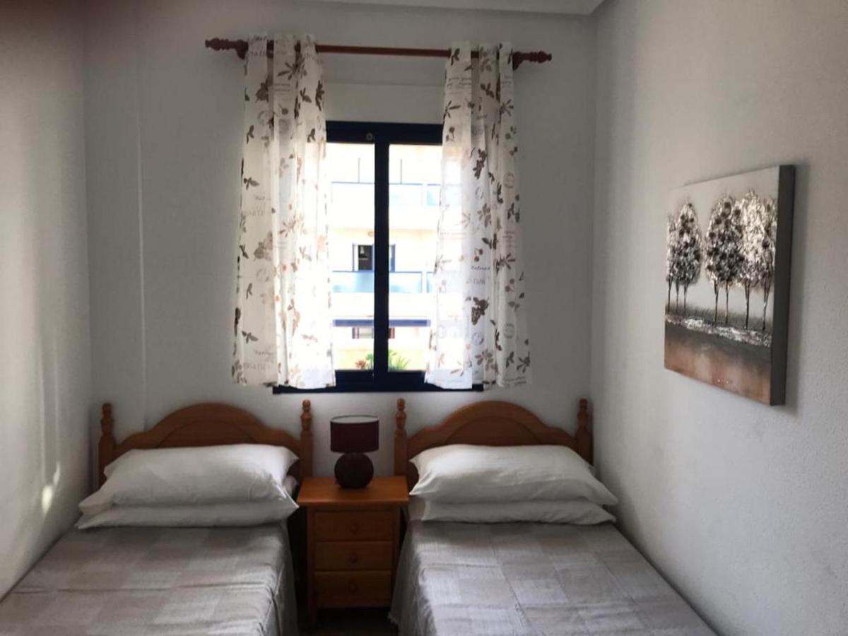 Stunning Apartment - Playamarina 2 Cabo Roig Dehesa de Campoamor  ภายนอก รูปภาพ