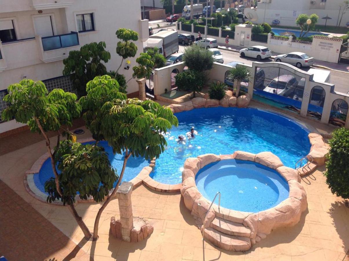 Stunning Apartment - Playamarina 2 Cabo Roig Dehesa de Campoamor  ภายนอก รูปภาพ